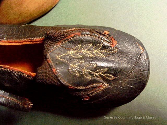 Shoe - Image 2