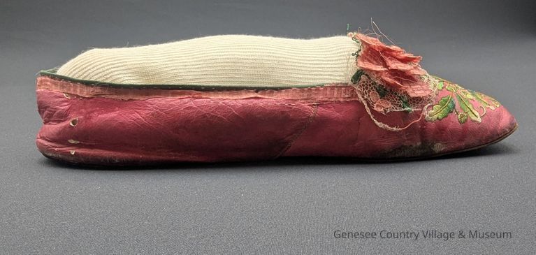 Slipper - Image 3