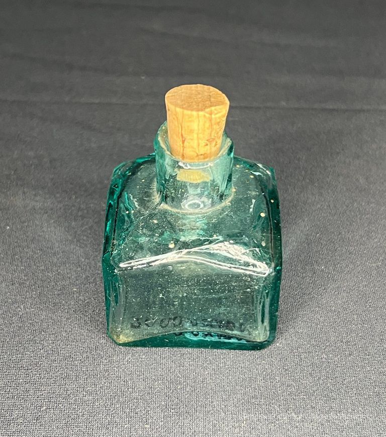 Ink Bottle