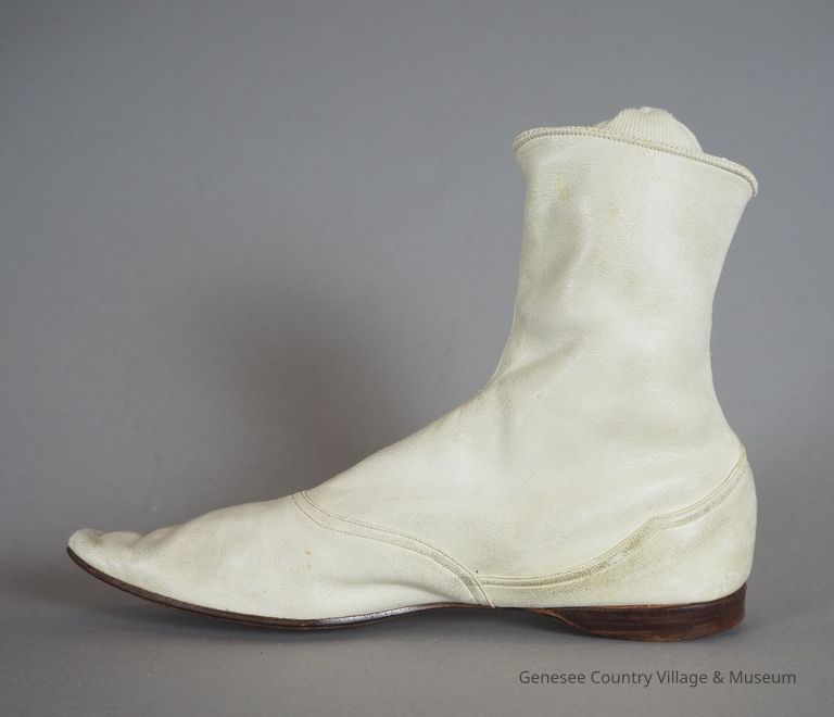 Boots - Image 6