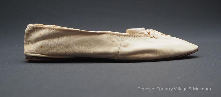 Slippers - Image 6