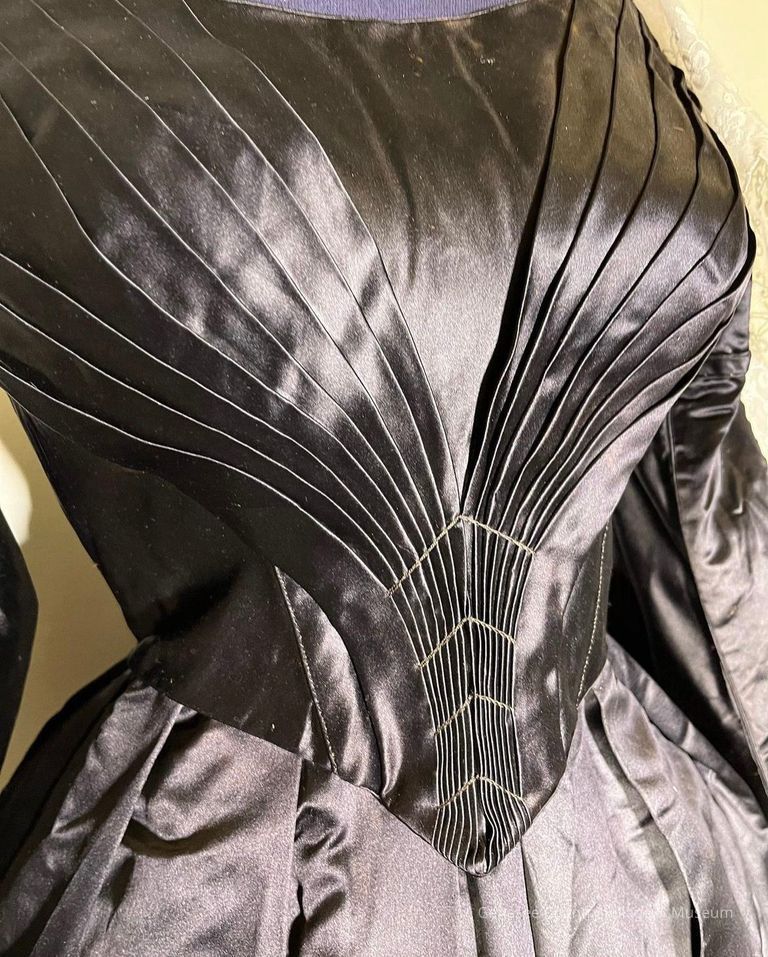 Dress - Image 2