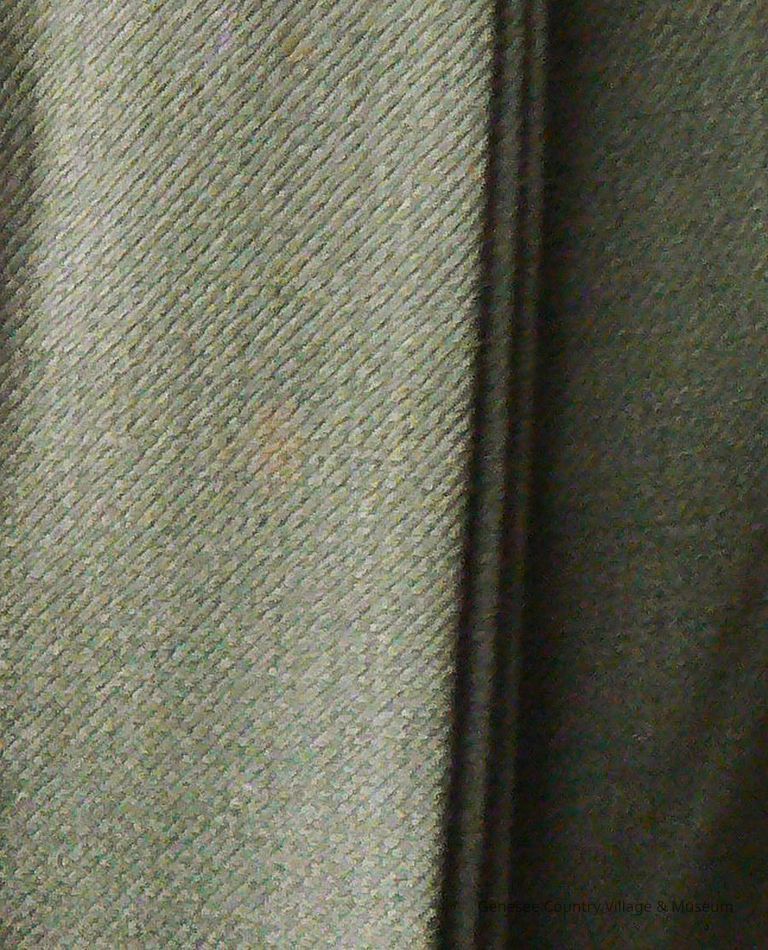 Gown, Tea - Image 3