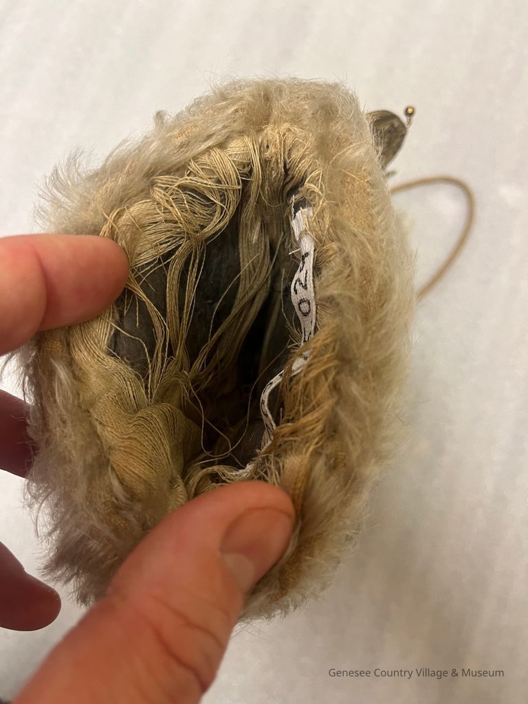 Muff - Image 3