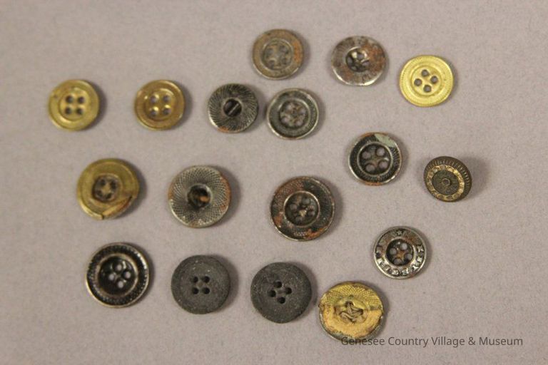 Button - Image 4