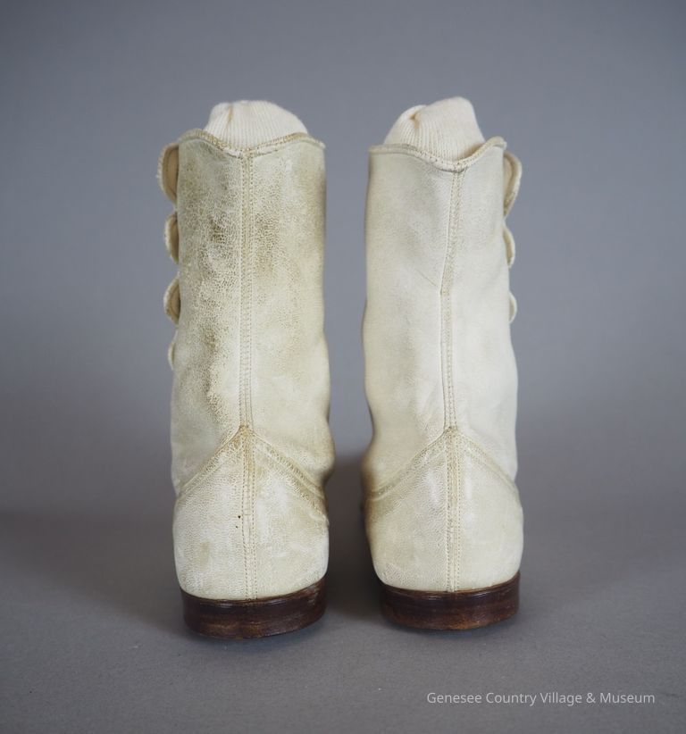 Boots - Image 7