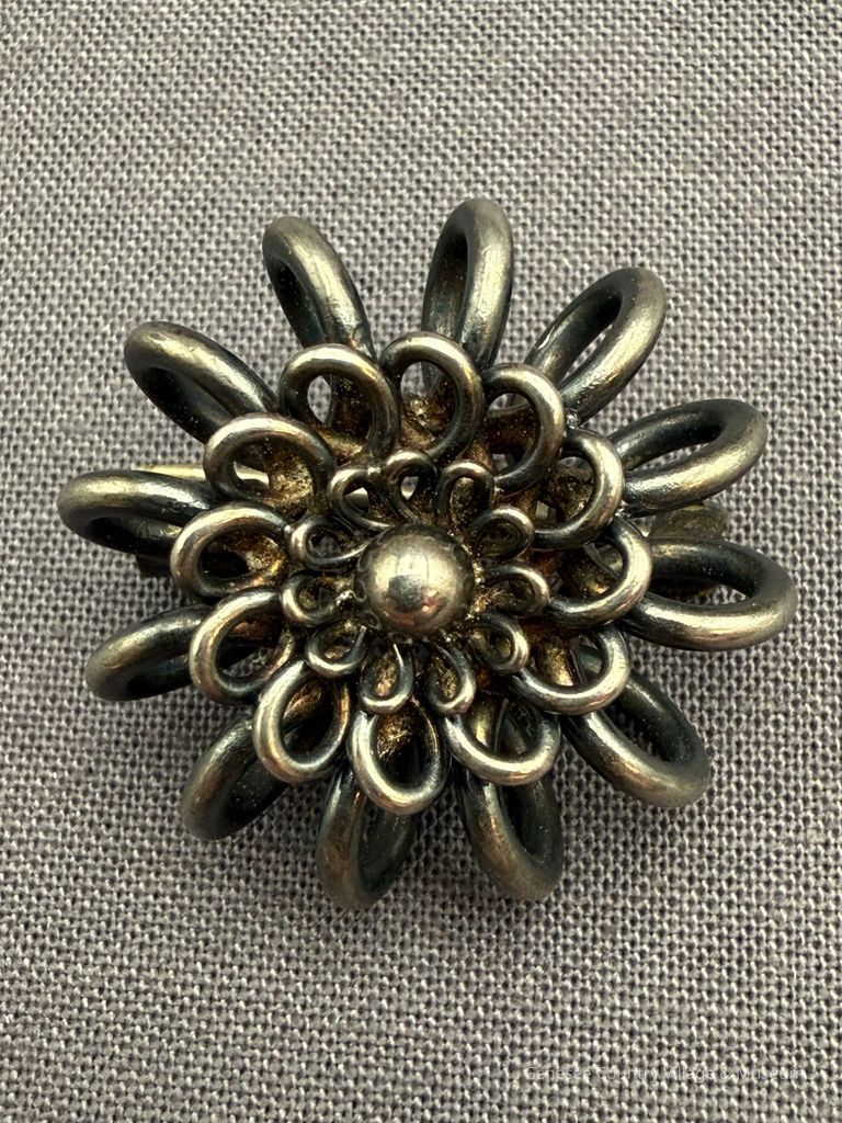 Scatter Pin