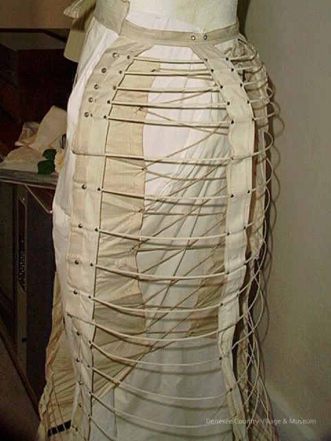 Bustle - Image 2