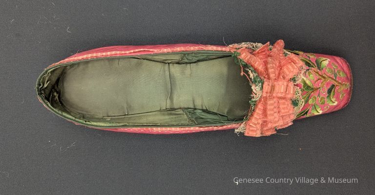 Slipper - Image 2