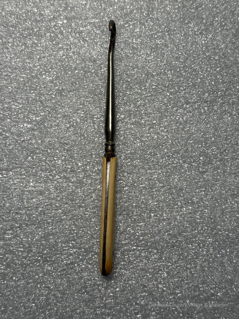 Buttonhook - Image 3