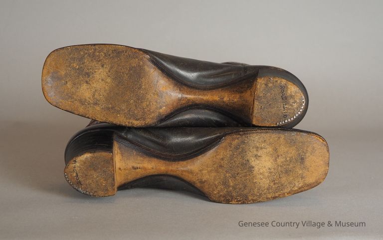 Boots - Image 8