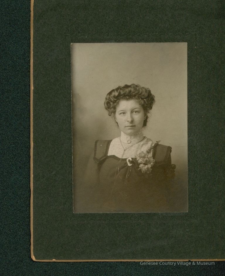 Cabinet Card