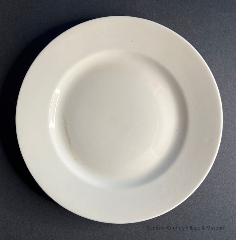 Luncheon Plate