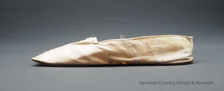 Slippers - Image 6