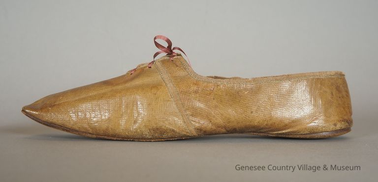Shoes - Image 6