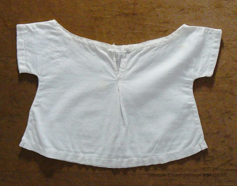 Chemise, Infant
