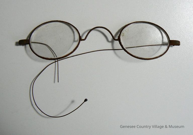 Spectacles