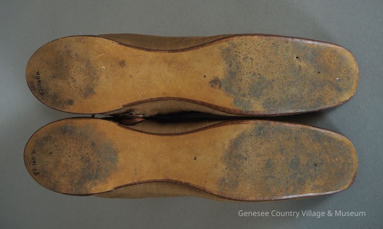 Boots - Image 9