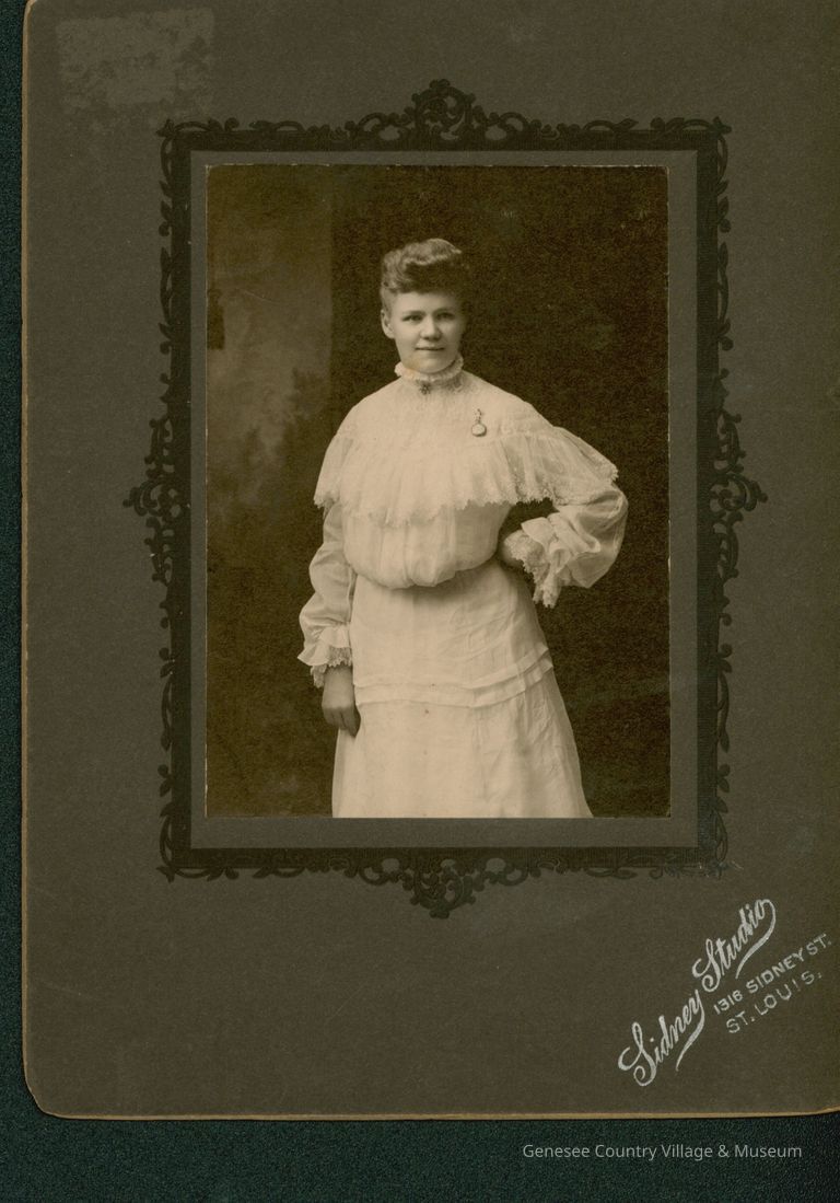 Cabinet Card
