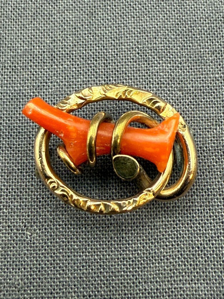 Brooch