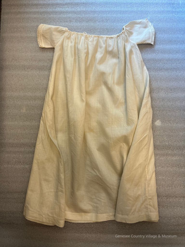Chemise, Infant