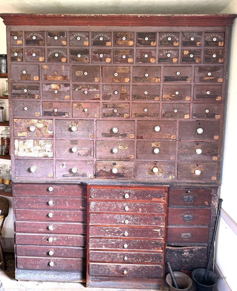 Apothecary Chest