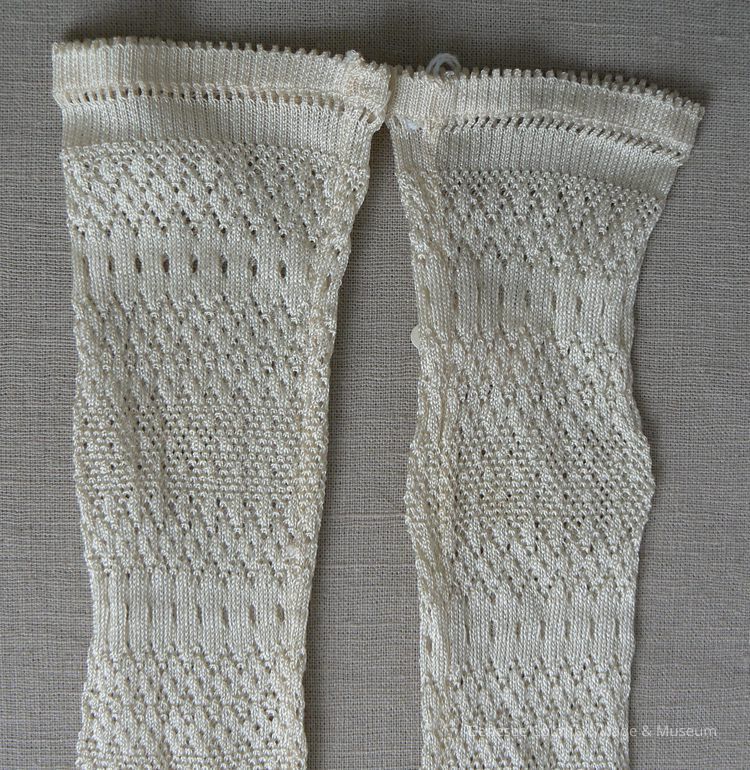 Mitt - Image 2