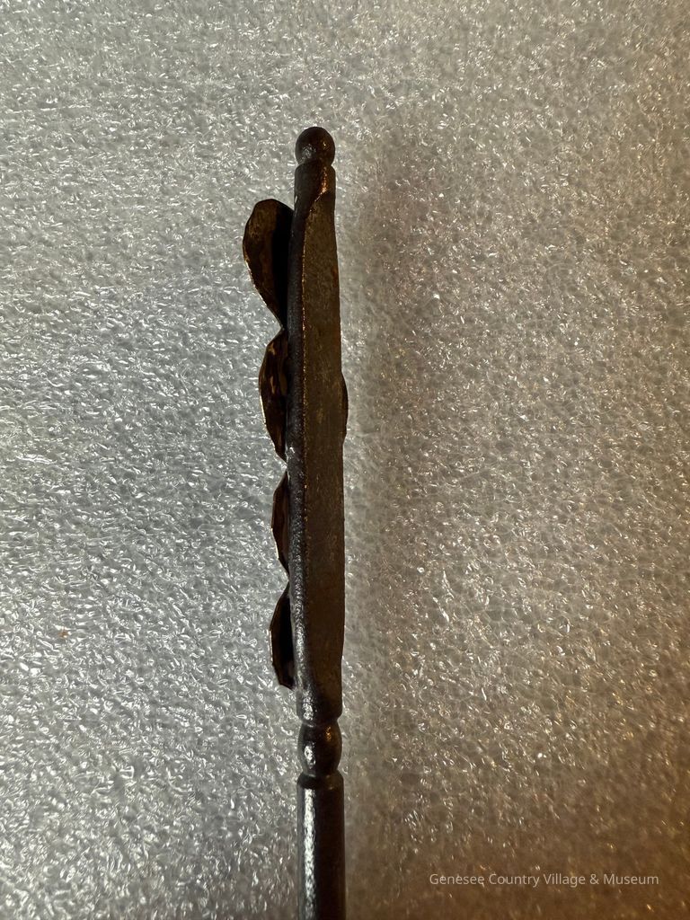 Buttonhook - Image 5