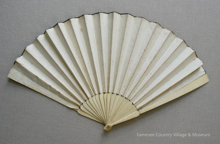 Fan, Hand - Image 2