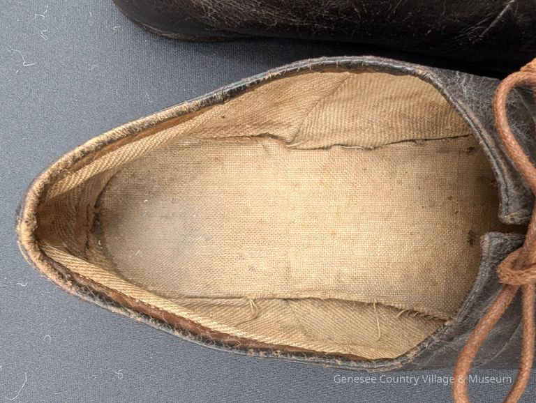 Shoes - Image 10