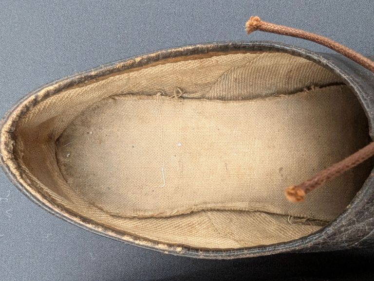 Shoes - Image 11