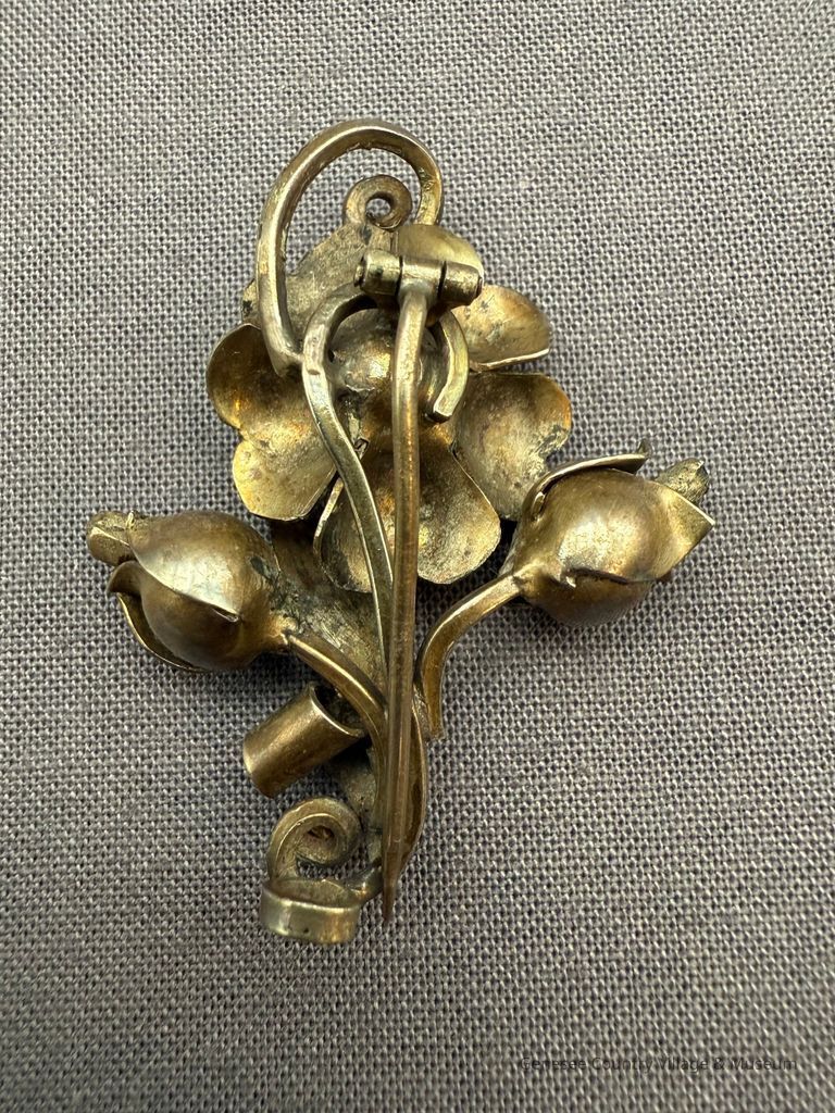 Brooch - Image 2