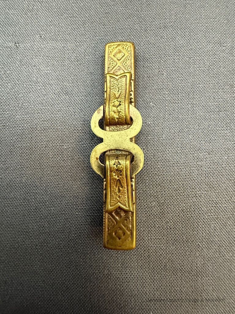 Bar Pin