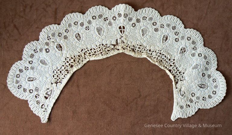 Collar