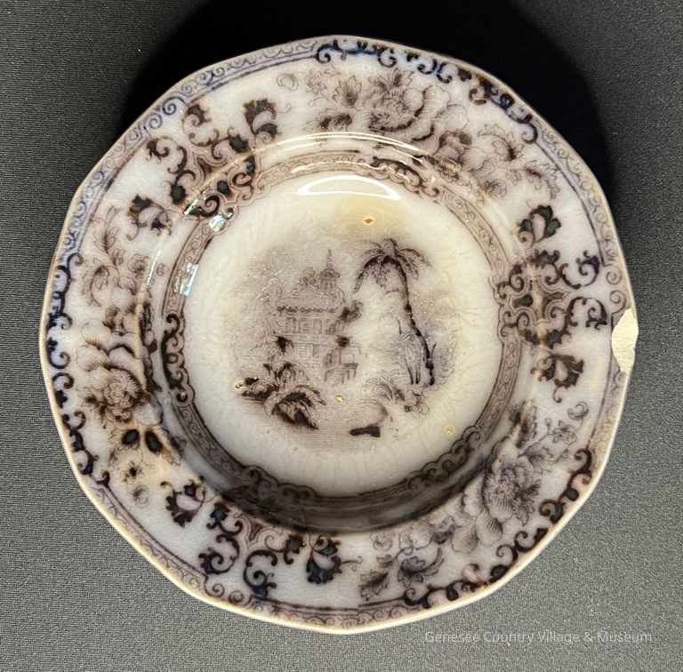 Sauce Dish
