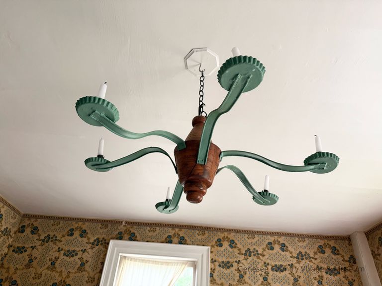 Chandelier - Image 2