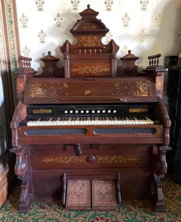 Reed Organ