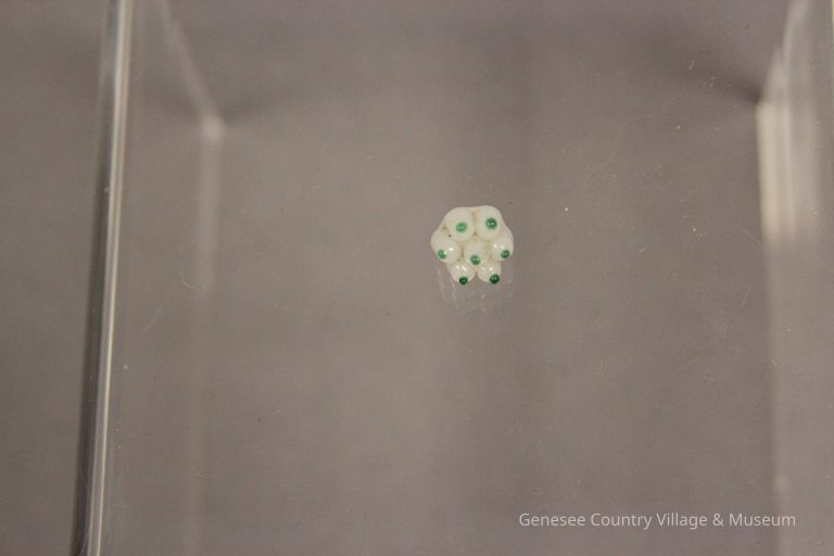 Button - Image 3
