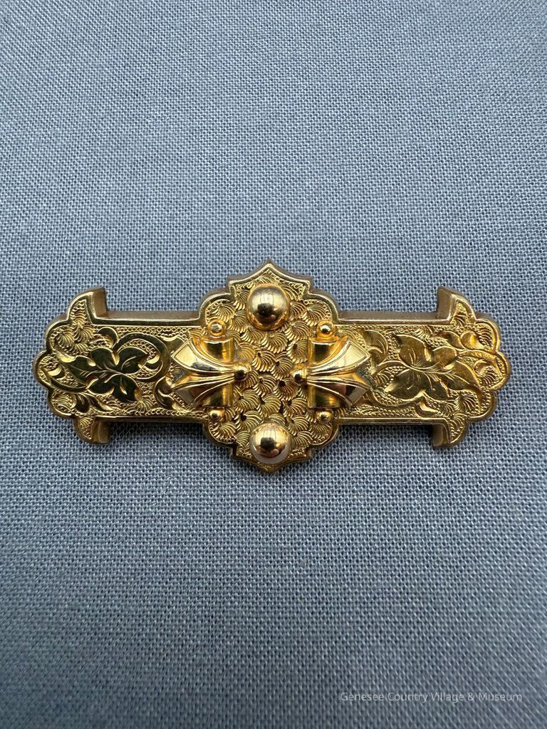 Brooch