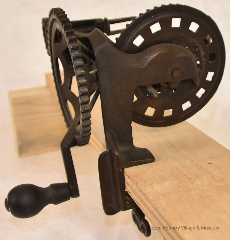 Fruit Peeler