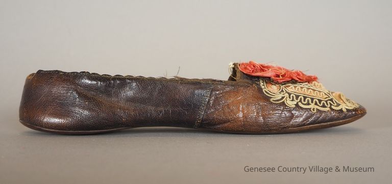 Slippers - Image 4