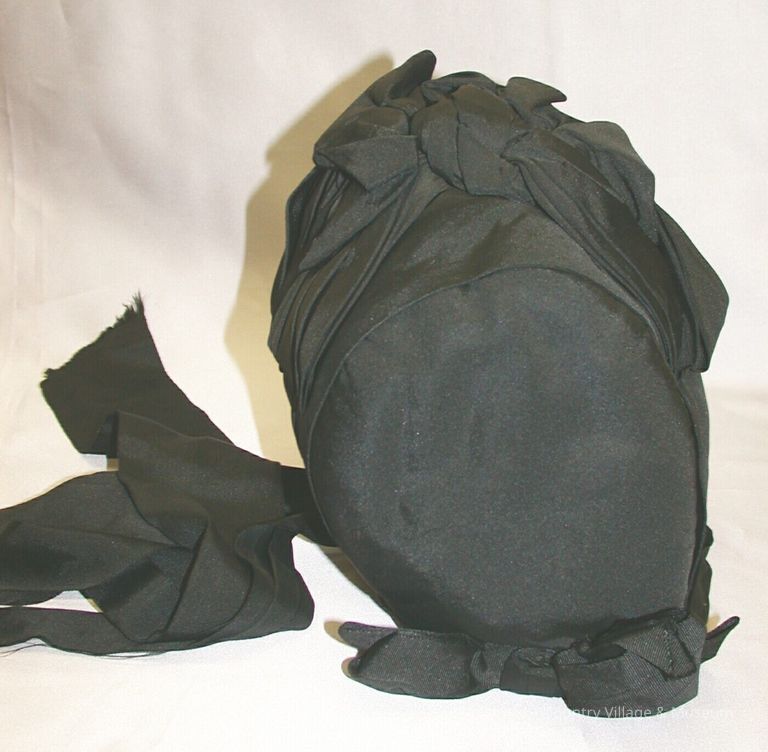 Bonnet - Image 2