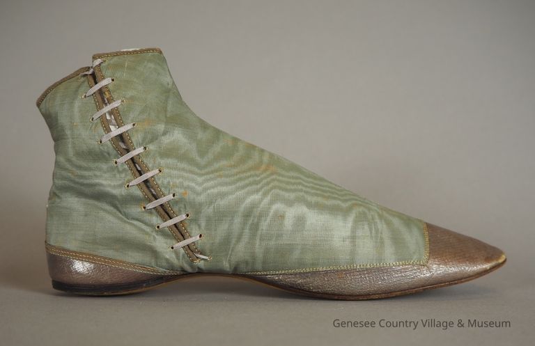 Boots - Image 5