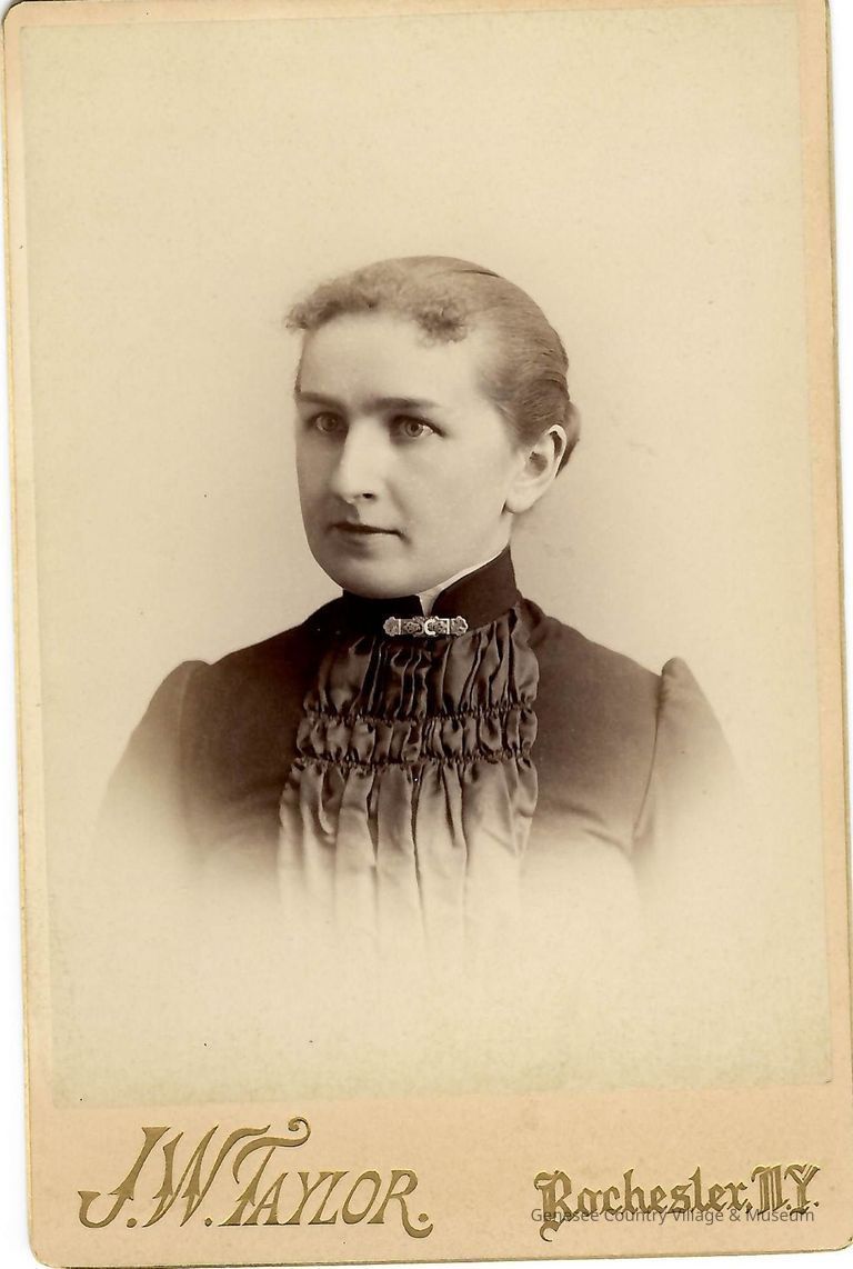 Cabinet Card