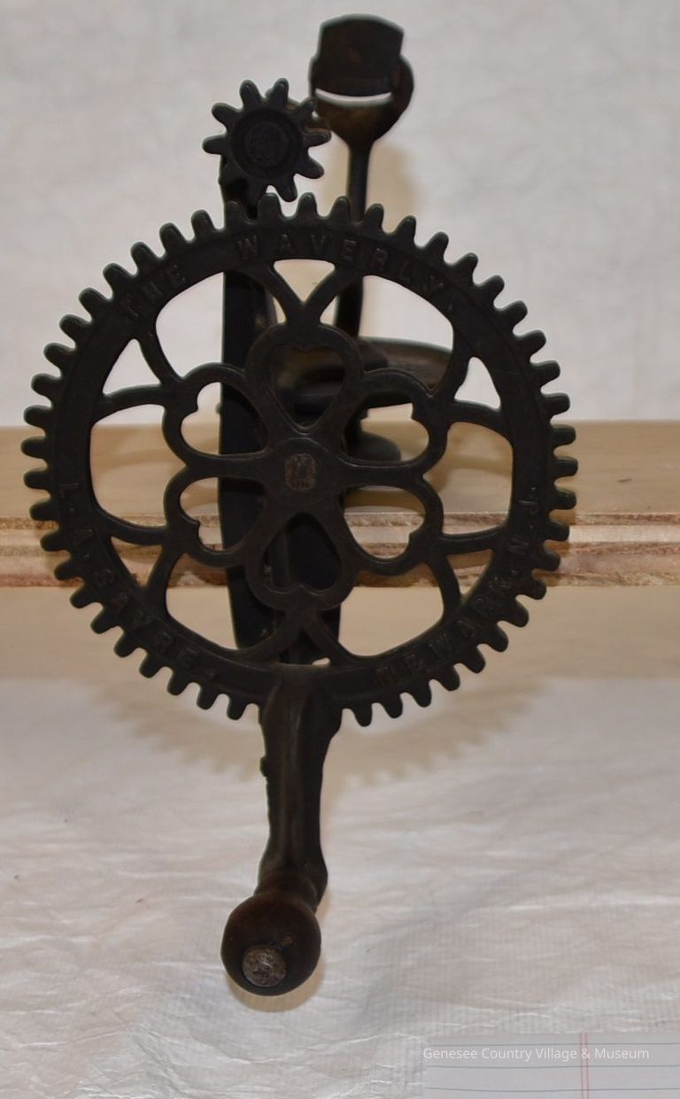 Fruit Peeler - Image 3