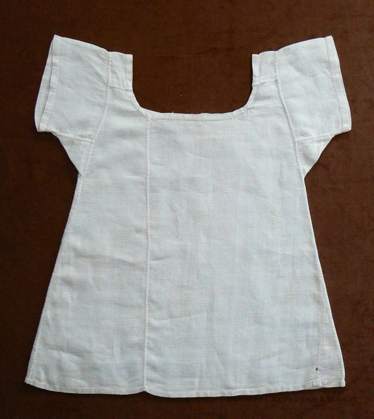Chemise, Infant