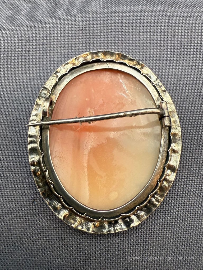 Cameo Pin - Image 2