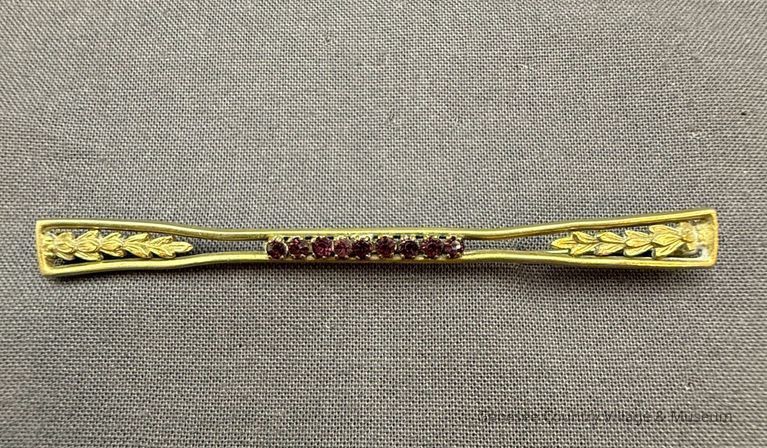 Bar Pin