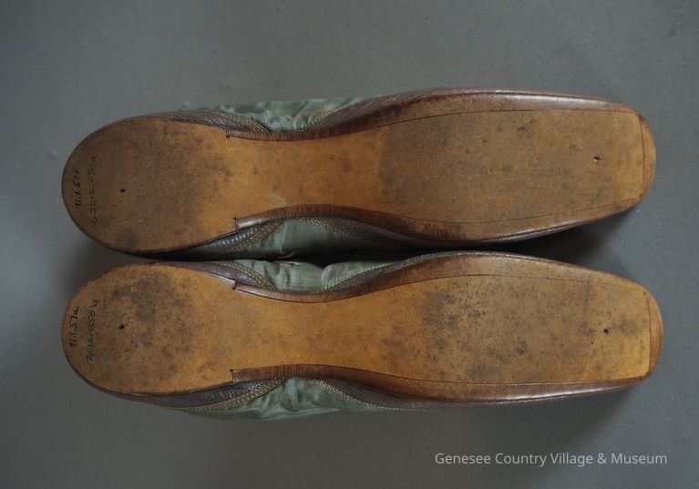 Boots - Image 8