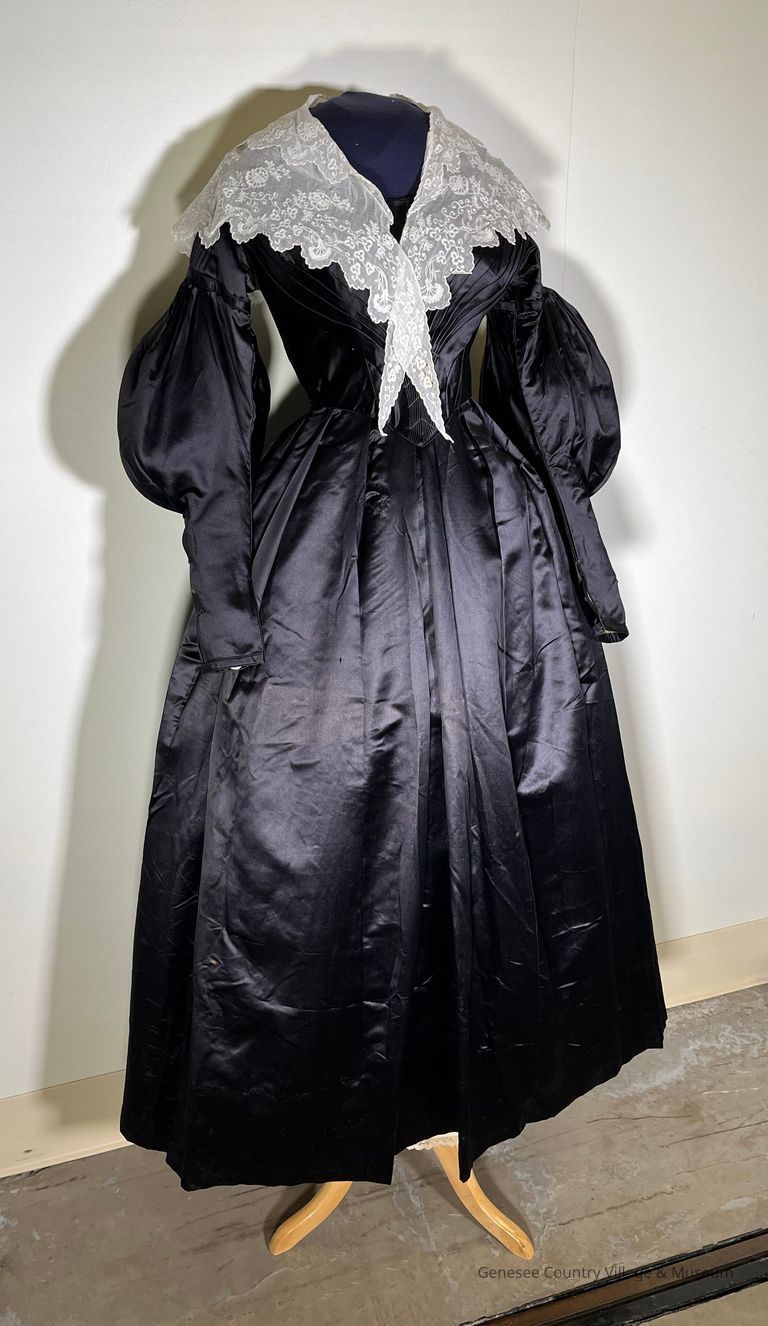Dress - Image 5